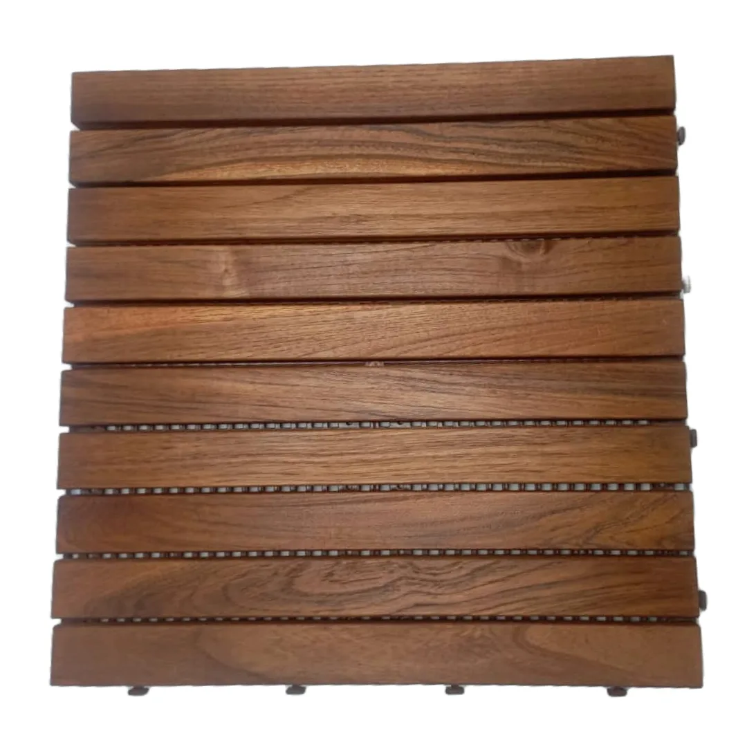 Balkon yer döşemelerinin vazgeçilmezi Ahşap Deck, Teak Deck olarak da anılan hazır ahşap yer döşemesinin ön yüz detayı.